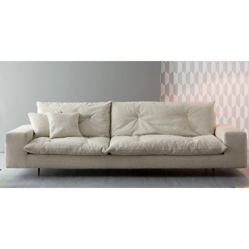 Avarit Sofa by Bonaldo