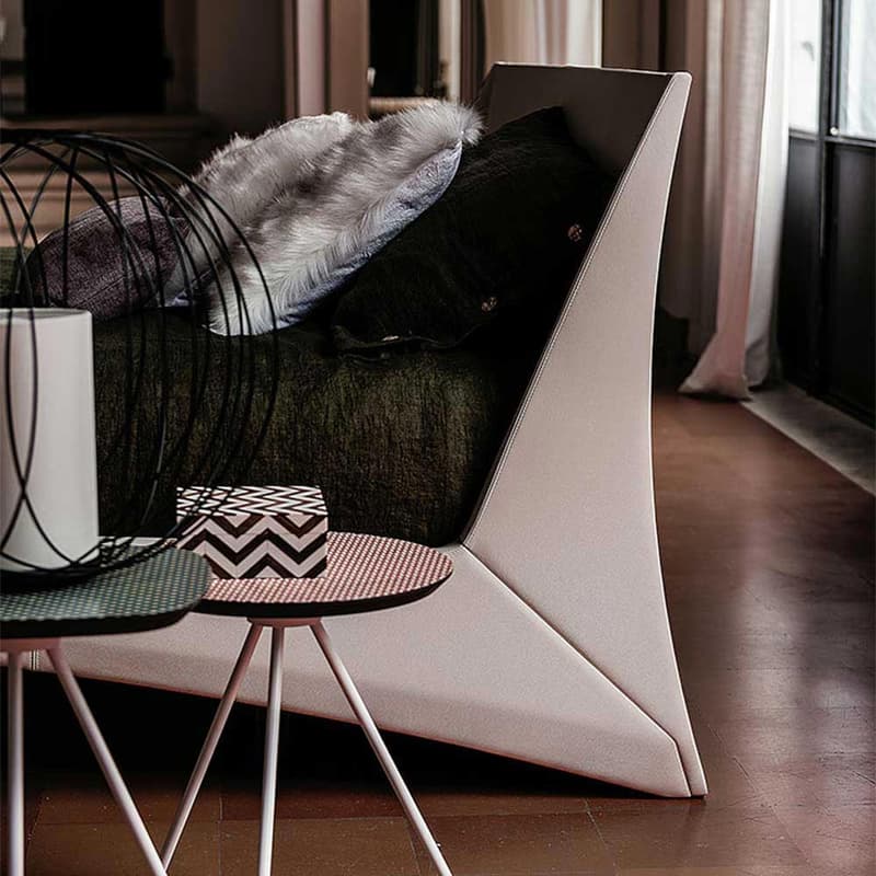 Dylan Bed by Cattelan Italia