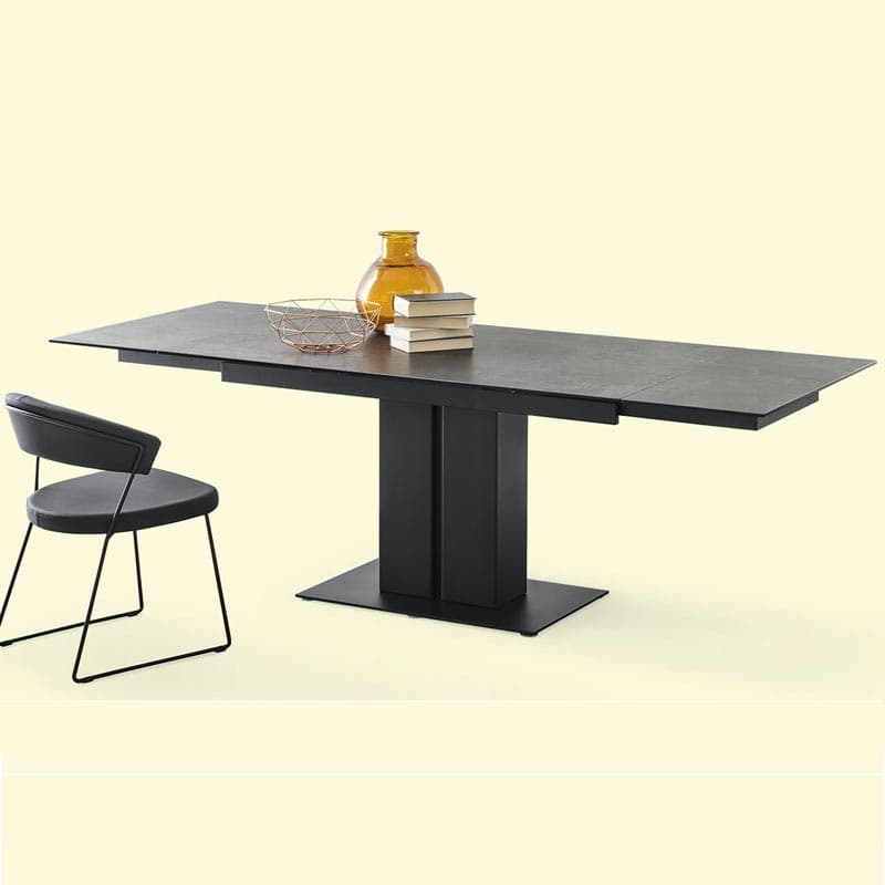 Pegaso Extending Table by Connubia Calligaris