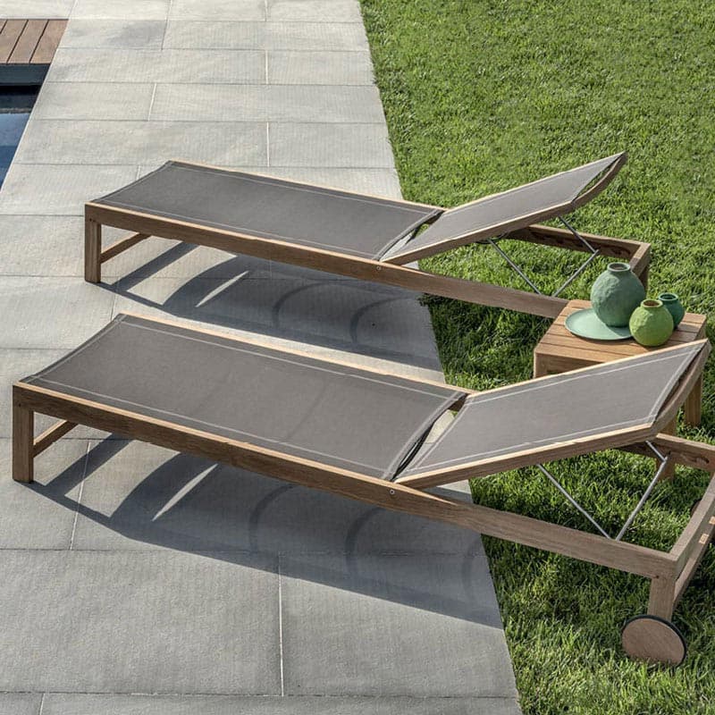 Sand Sun Lounger by Ethimo