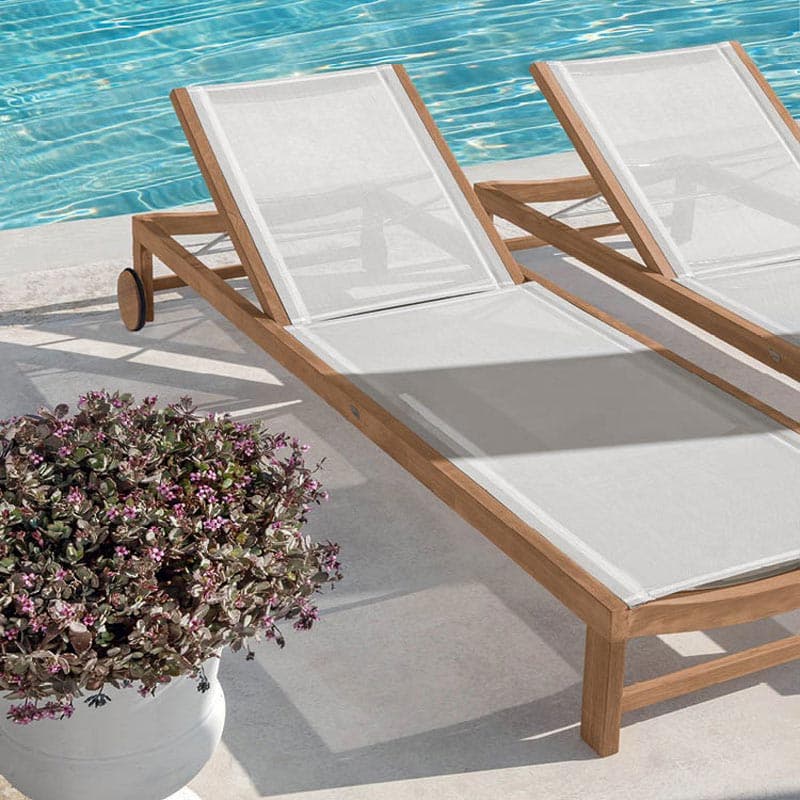Sand Sun Lounger by Ethimo