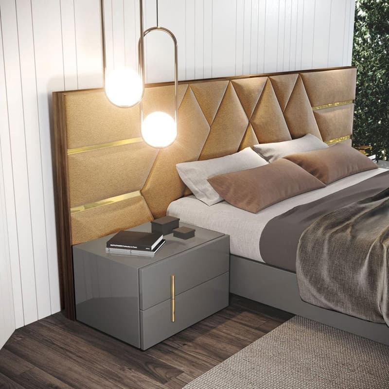 Gilv Bedside Table by Evanista