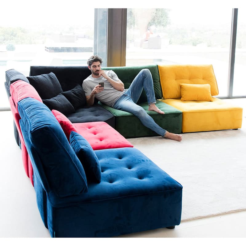 Arianne Love Sofa Fama FCI London