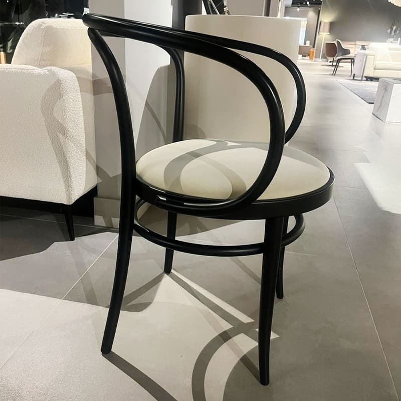 209P Chair by Thonet