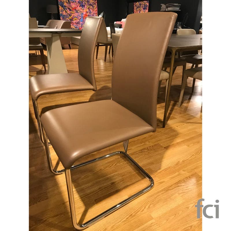 Luma Set Of 4 Dining Chairs by Draenert
