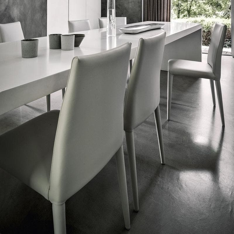 Linda Dining Chair by Frag