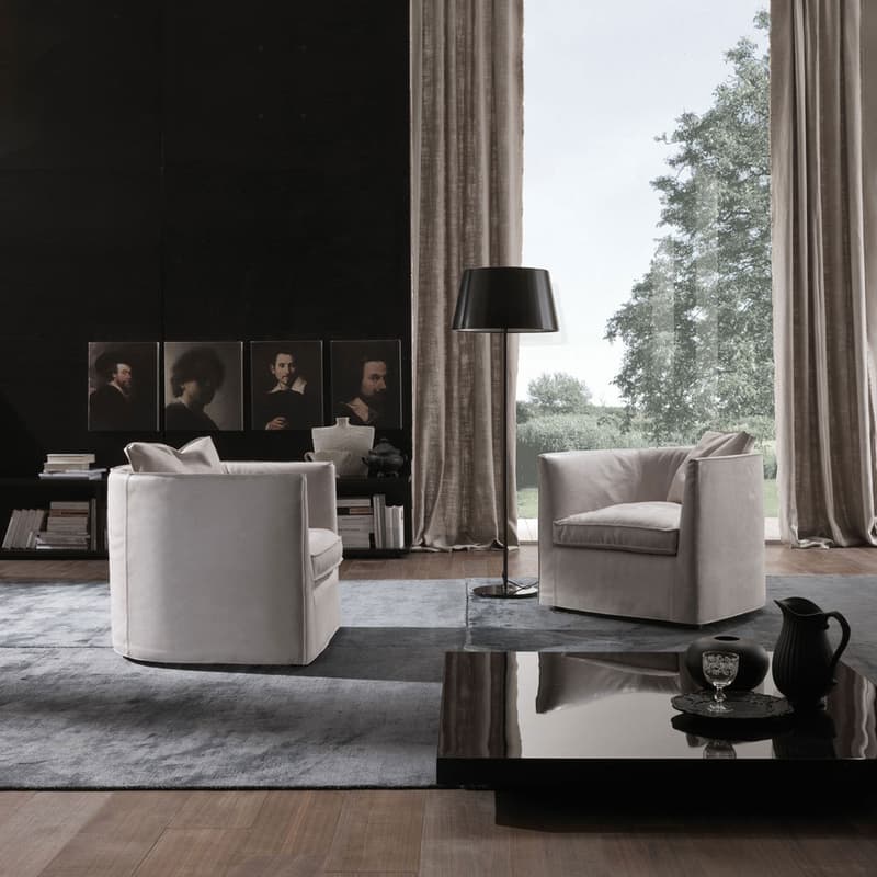 Bice Lounger by Frigerio