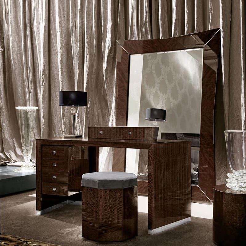 Vogue Floor Mirror by Giorgio Collection