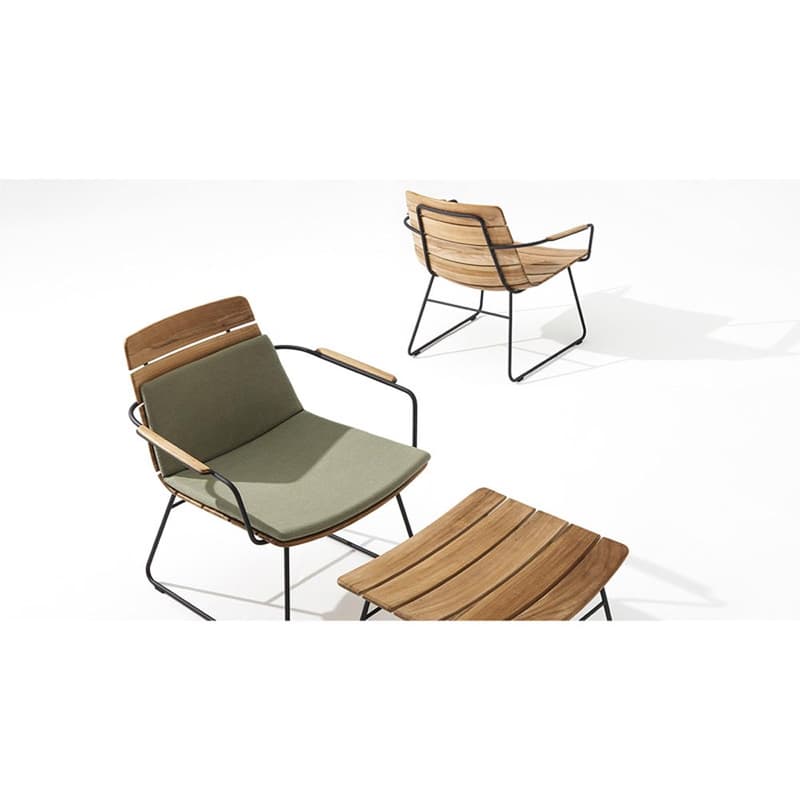 William Outdoor Armchair by Gloster