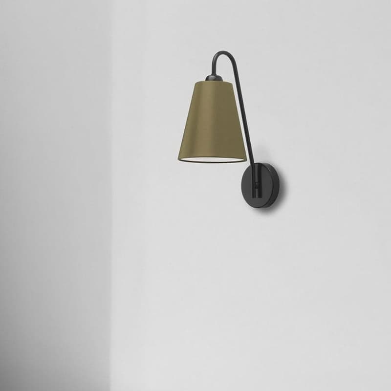 Alfa Wall Lamp by Heathfield