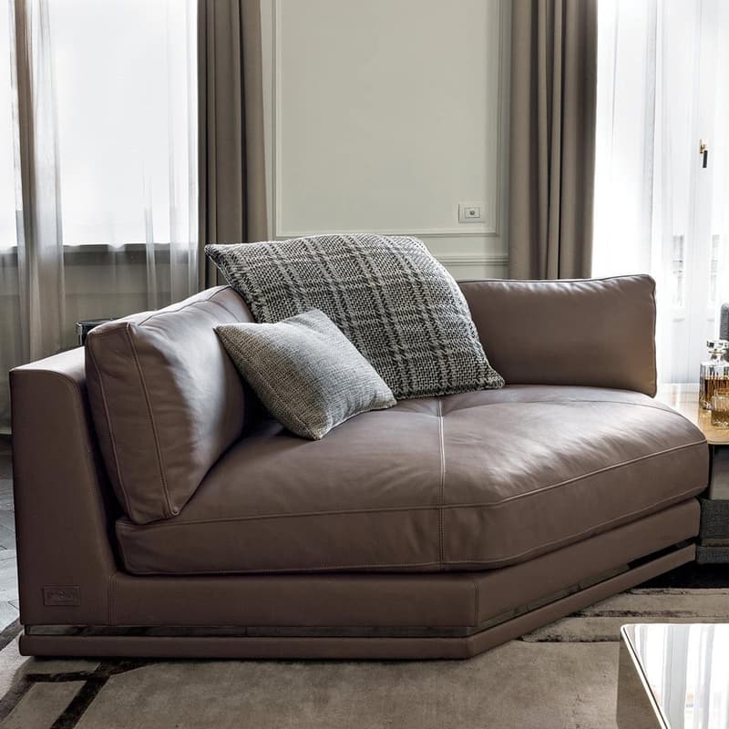 Cohen Sofa by Longhi
