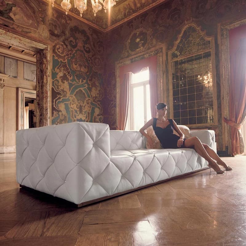 Must Sofa by Longhi
