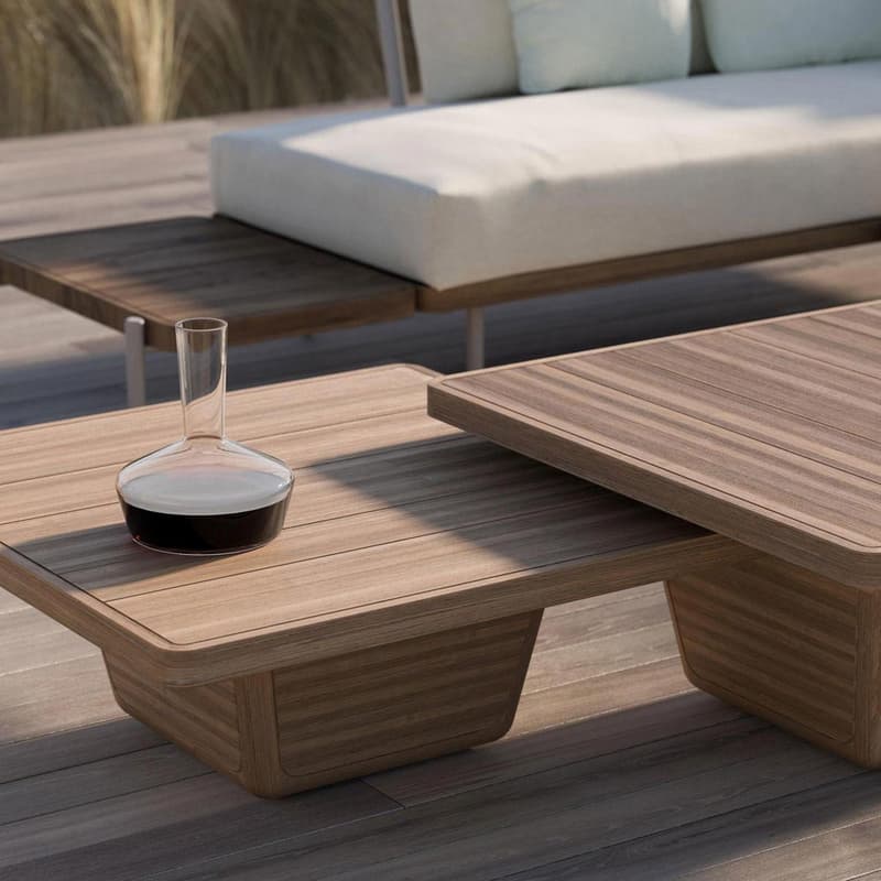 Cobi Outdoor Coffee Table by Manutti