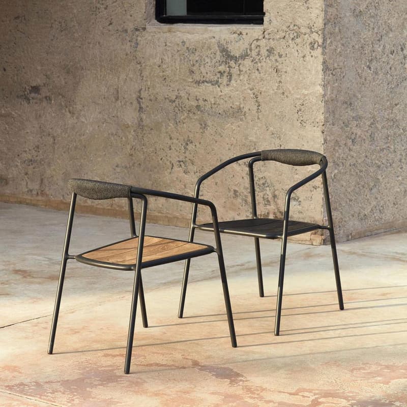 Duo Outdoor Armchair by Manutti