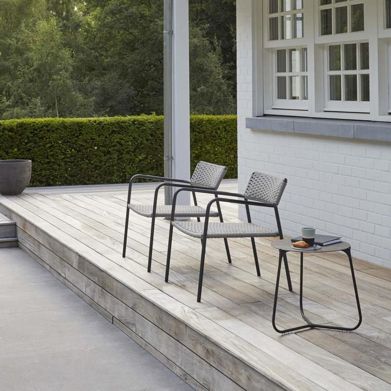 Echo Outdoor Lounge by Manutti