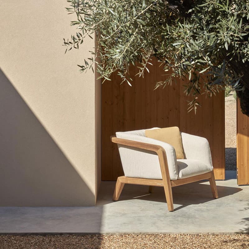 Sunrise Outdoor Lounge by Manutti