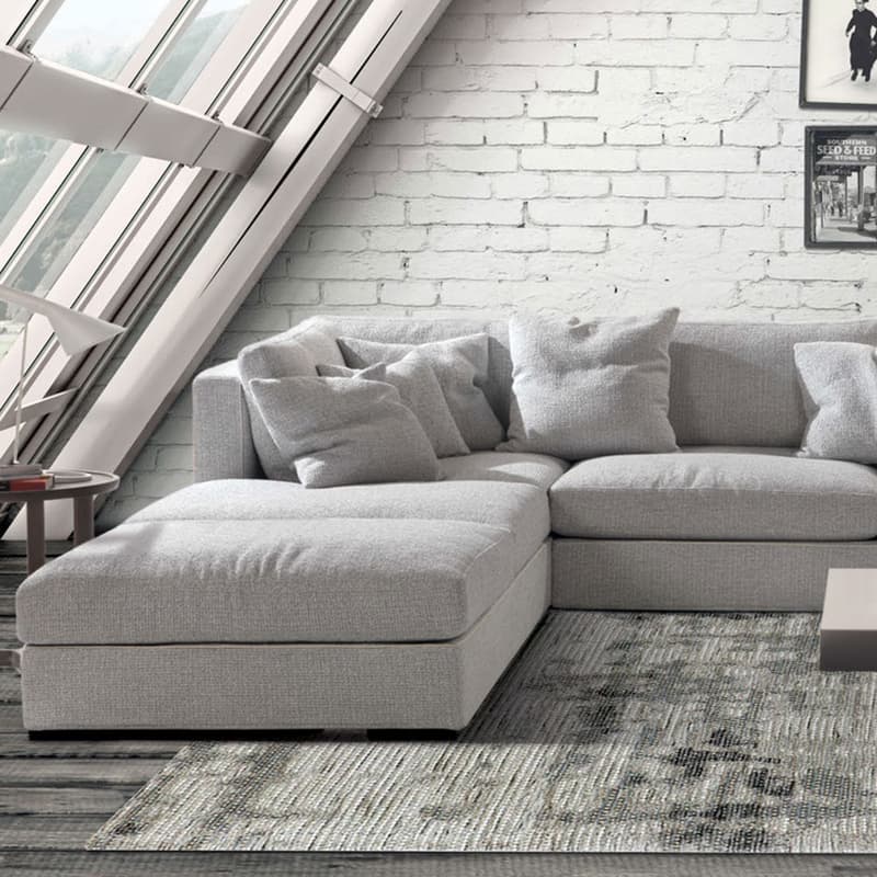 Gran Milano Sofa by Marac