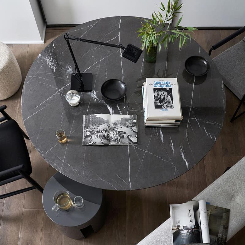 Plinto Dining Table by Meridiani