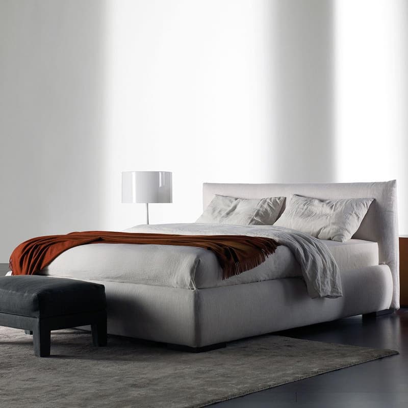 Scott Double Bed by Meridiani