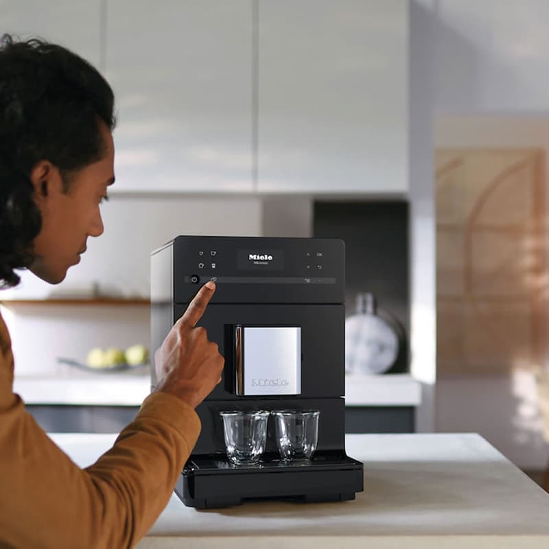 Cm 5310 Silence Countertop Expresso Machine by Miele