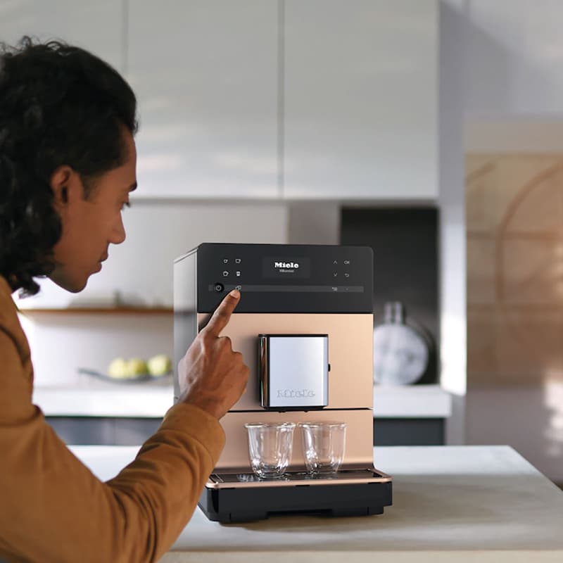 Cm 5510 Silence Countertop Expresso Machine by Miele