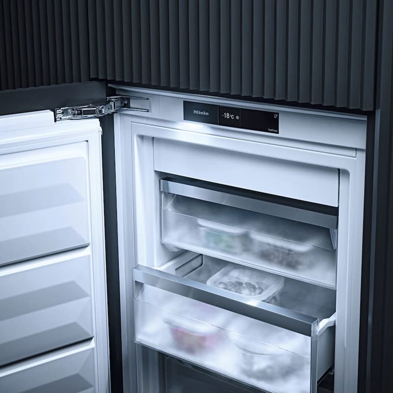 Fns 7770 E BuiltIn Fridge & Freezer Miele FCI London