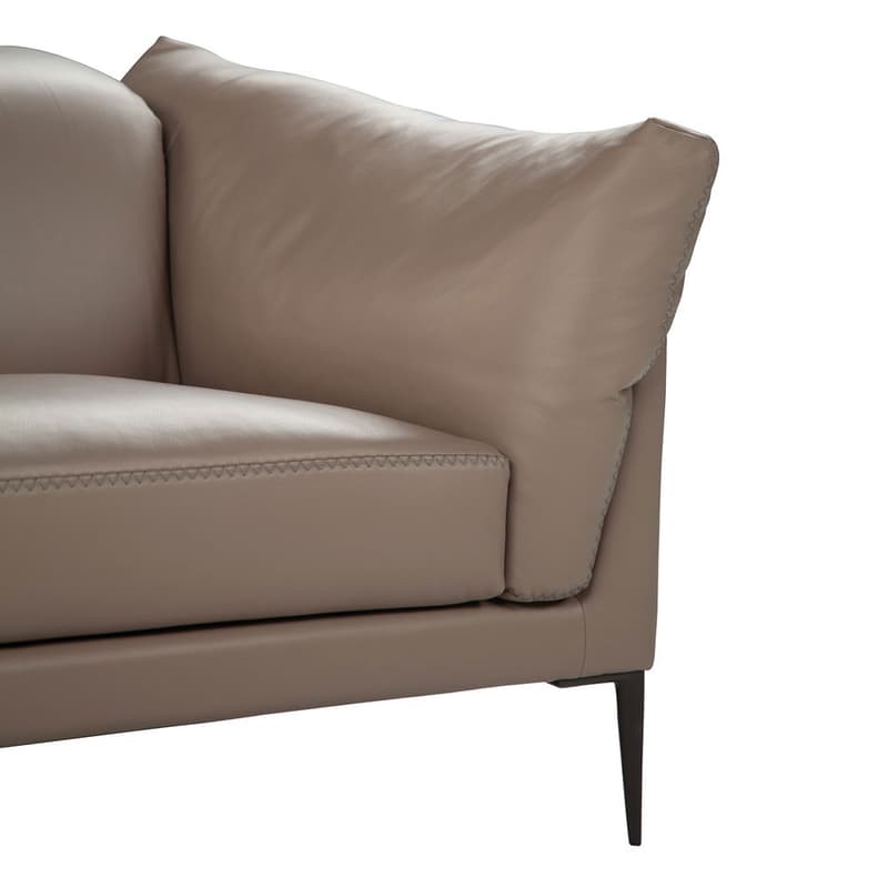 Elisse Sofa by Milano Collection By Naustro Italia