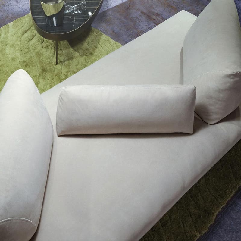 Gian Luca Sofa Milano Collection By Naustro Italia