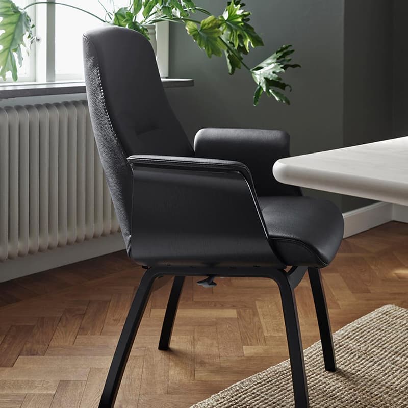 Freetime Dining Chair | Naustro Unwind Collection | FCI London