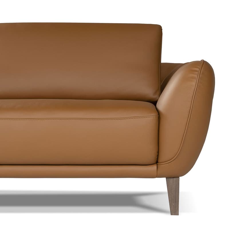 Daiquiri Sofa by Nexus Collection