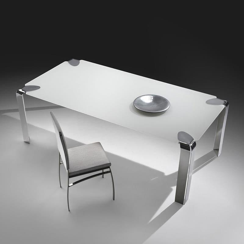 Flow Dining Table by Oris