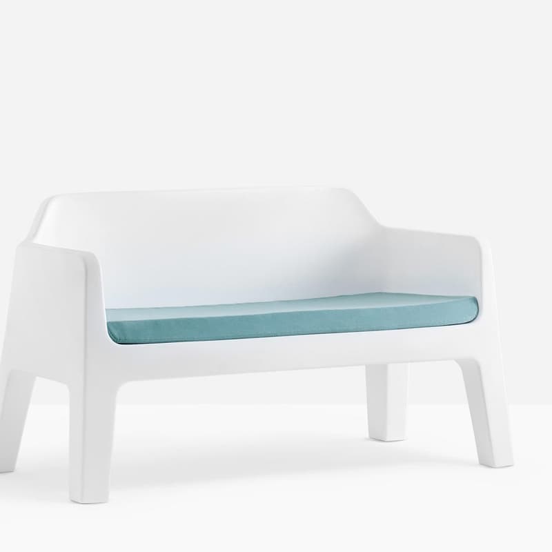 Plus 636 Outdoor Seating by Pedrali