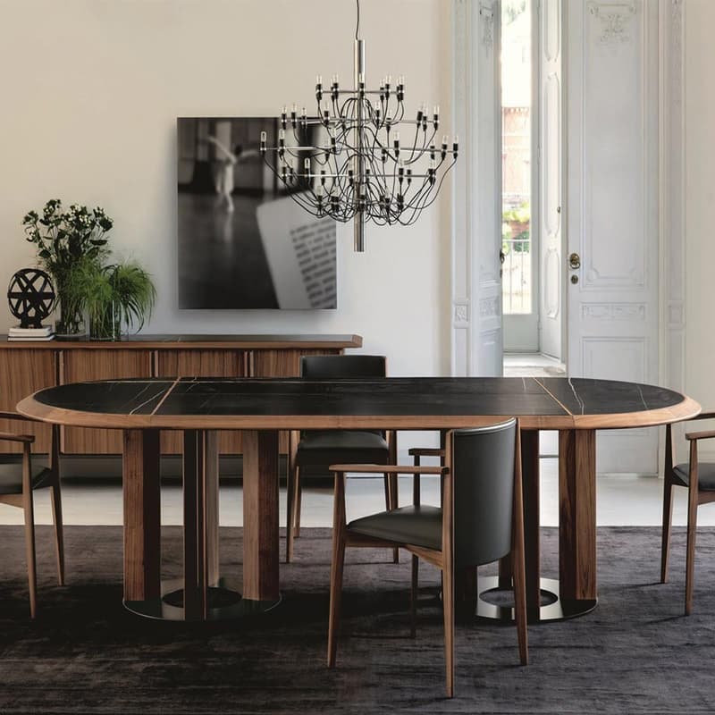 Thayl Oval Dining Table by Porada