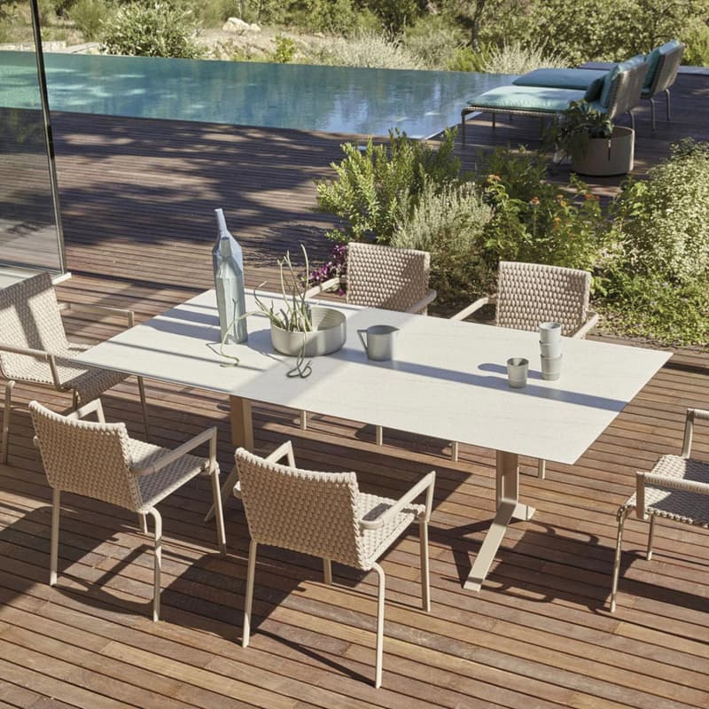 Key West Outdoor Table by Roberti Rattan