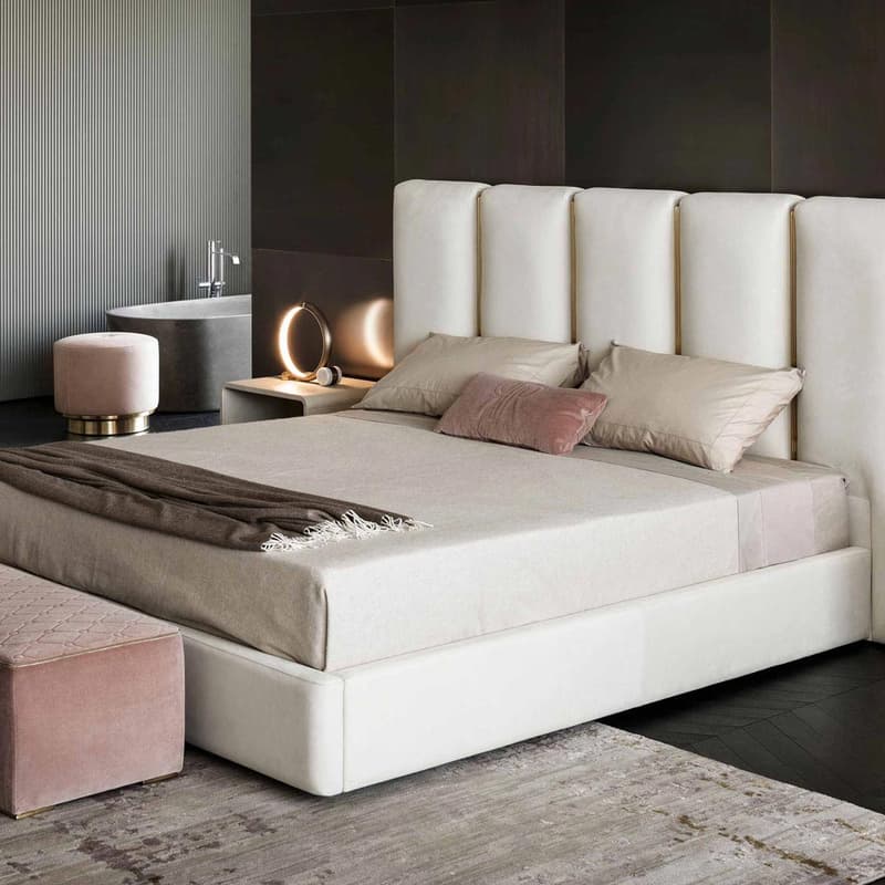 Club Double Bed by Rugiano