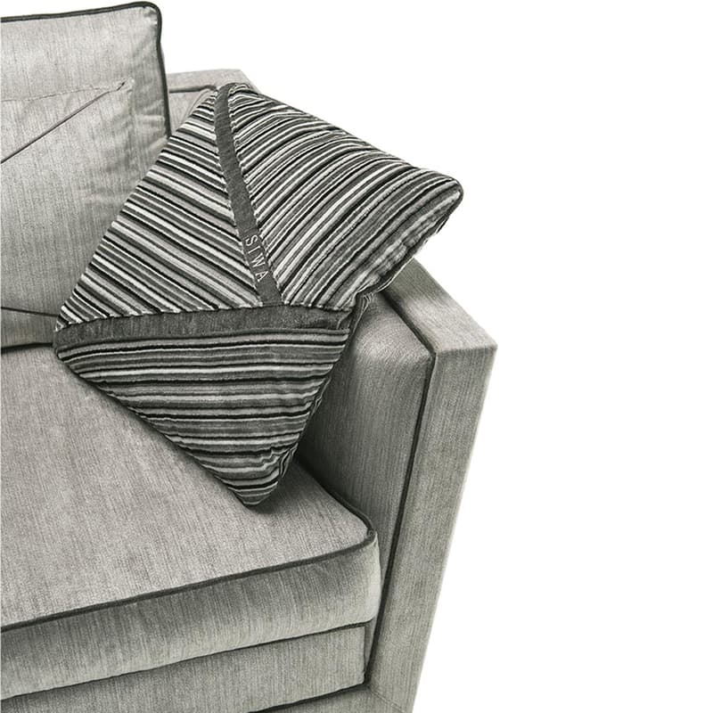 Extro Sofa by Silvano Luxury