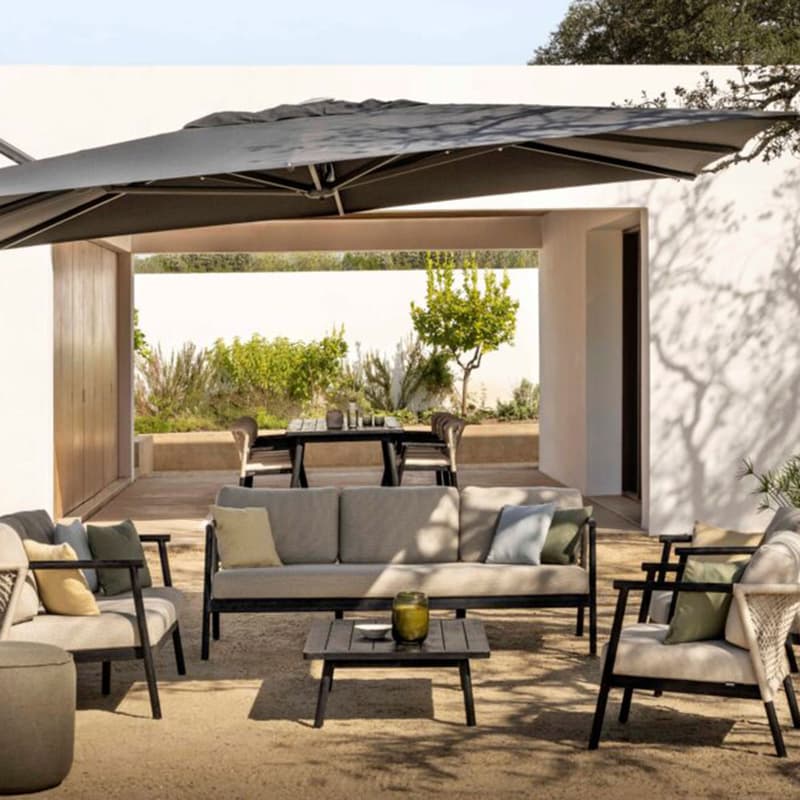 Nero Outdoor Lounge by Skyline Design