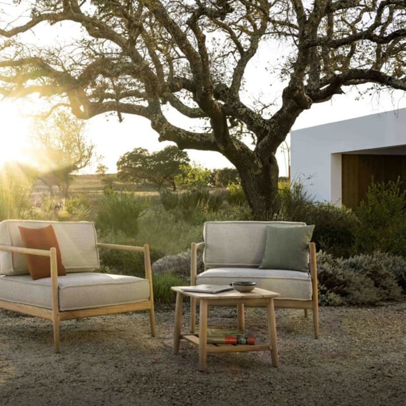 Noa Outdoor Lounge by Skyline Design
