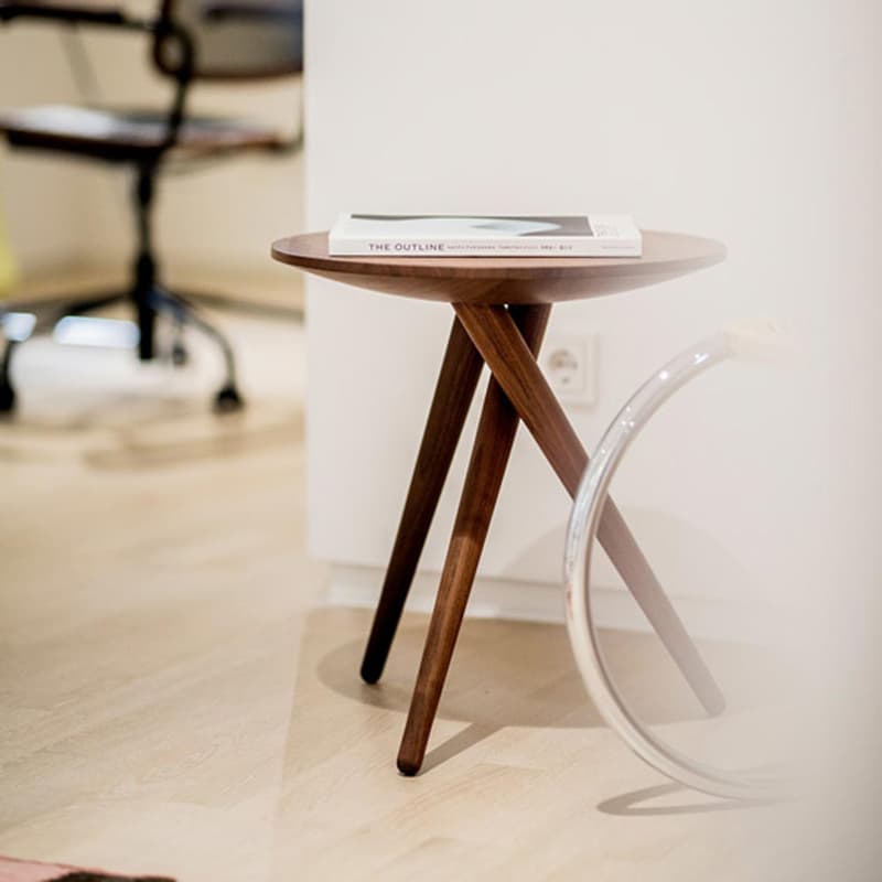 1025 Side Table by Thonet