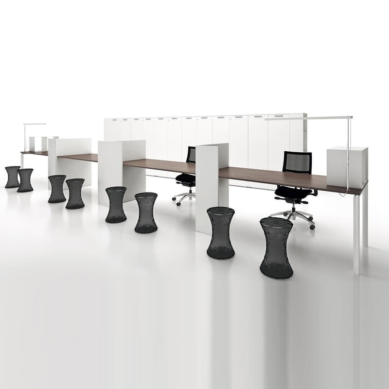 Yo Operative Desk by Uffix