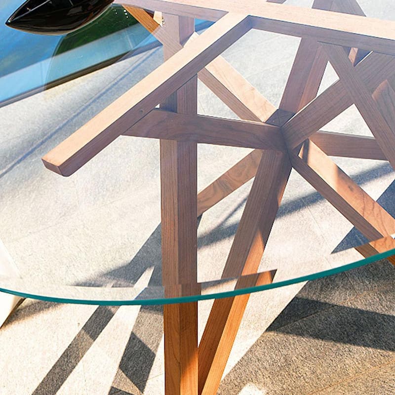 Chelsea Round Outdoor Table by Unopiu