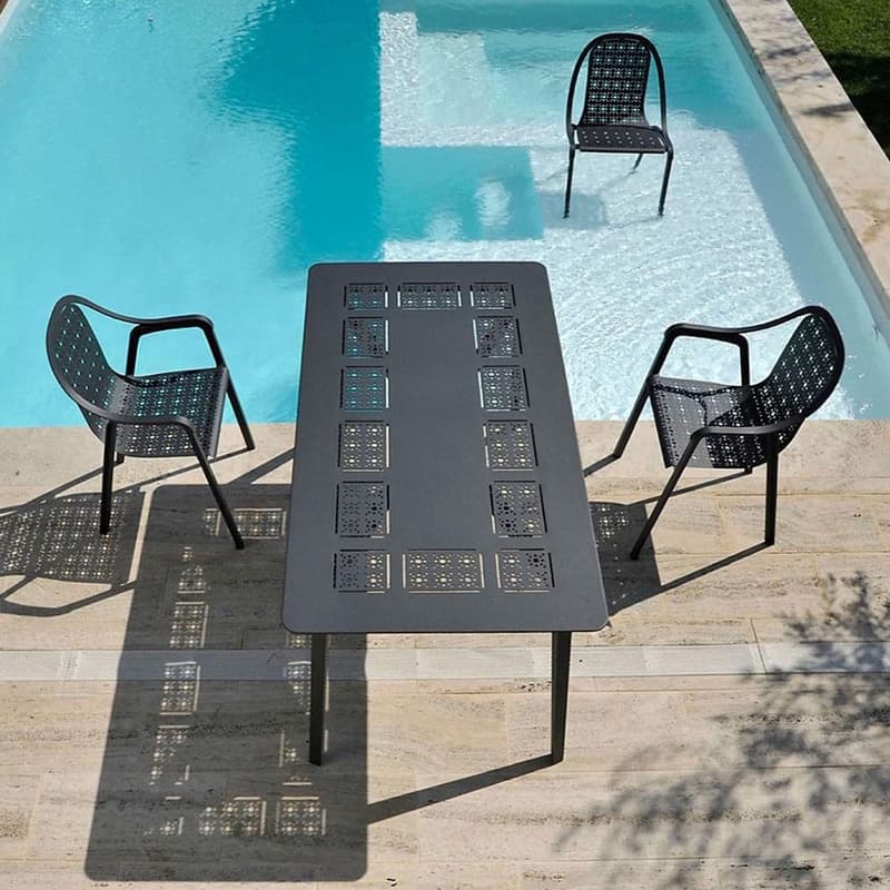 Tline Rectangular Outdoor Table by Unopiu