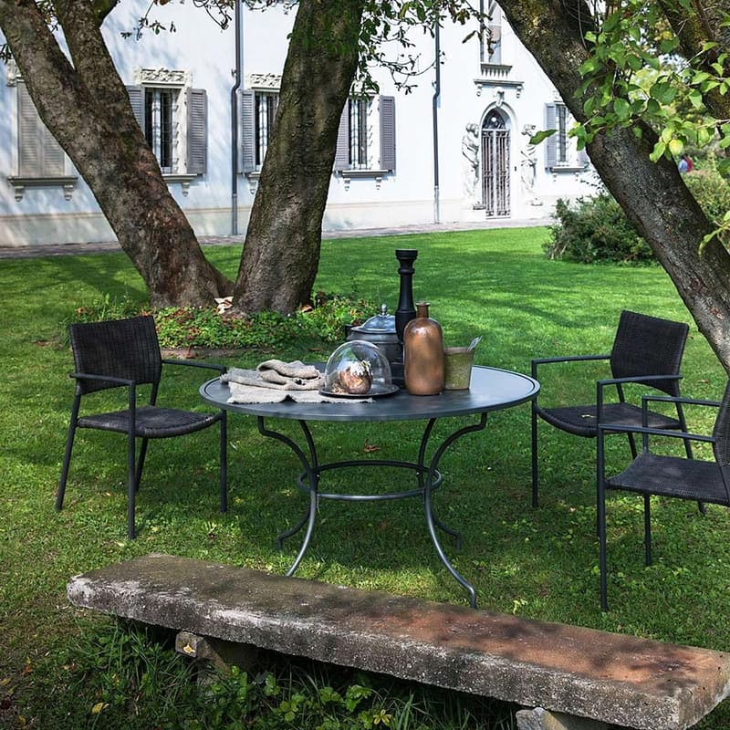 Toscana Round Outdoor Table by Unopiu
