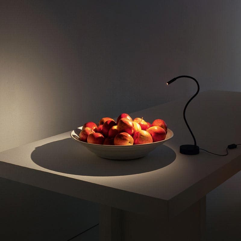 Stylus Table Lamp by Vesoi