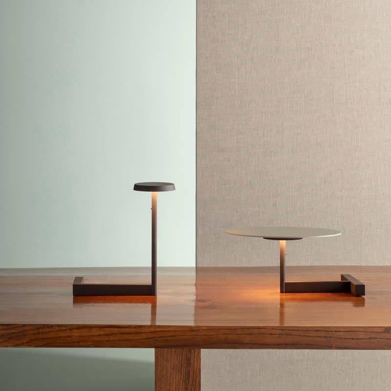 Flat Table Lamp by Vibia