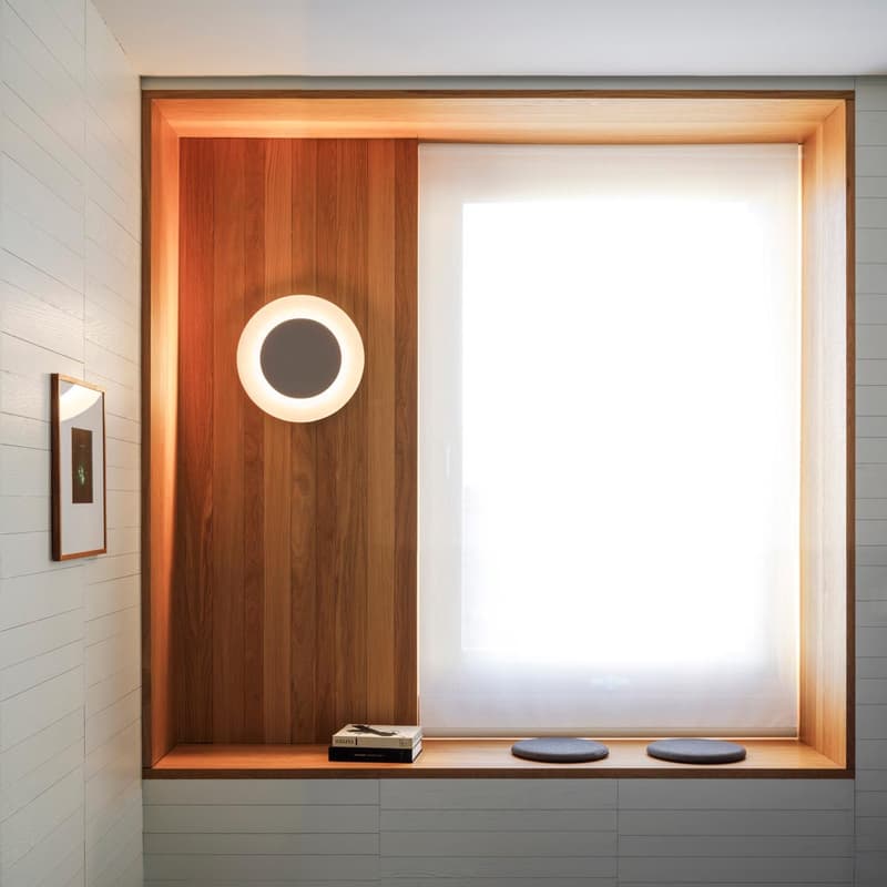 Puck Art Wall Lamp by Vibia