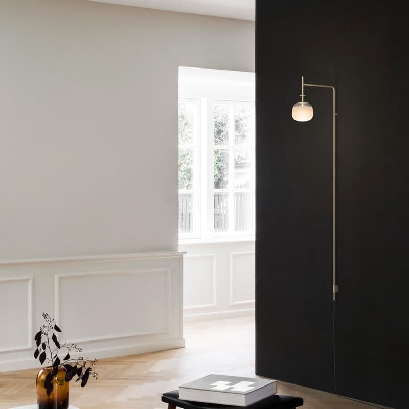 Tempo Wall Lamp by Vibia