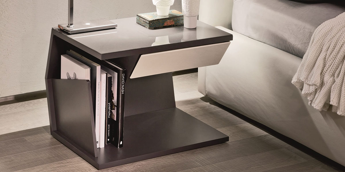 club bedside table by cattelan italia