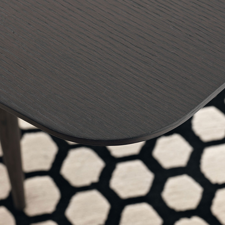 Round vs. Square: Which Dining Table Shape Is Better?