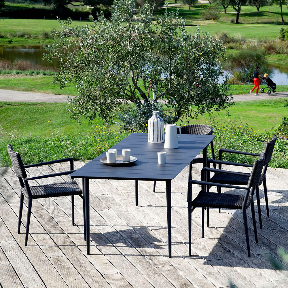Unopiu Luxury Garden Furniture Italian Design by FCI London